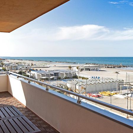 Crima Mare Luxury Appartement Misano Adriatico Buitenkant foto