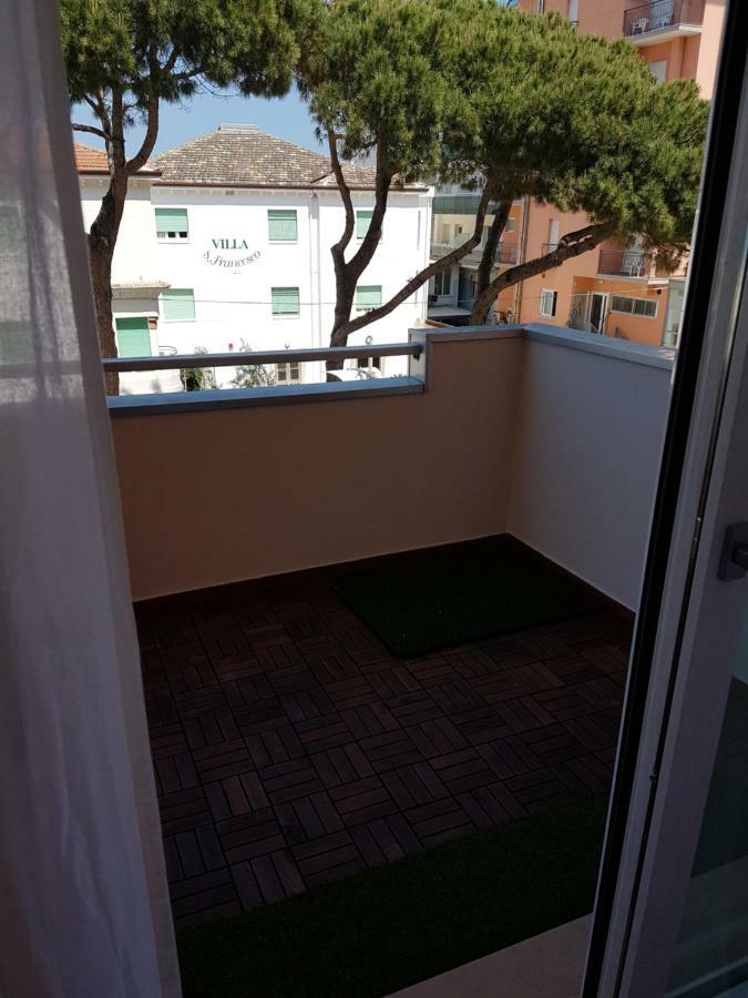Crima Mare Luxury Appartement Misano Adriatico Buitenkant foto